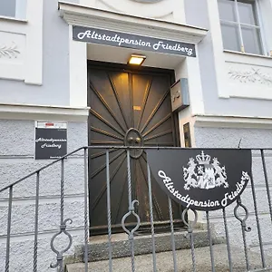 altstadtpension-friedberg.getmunichhotels.com/